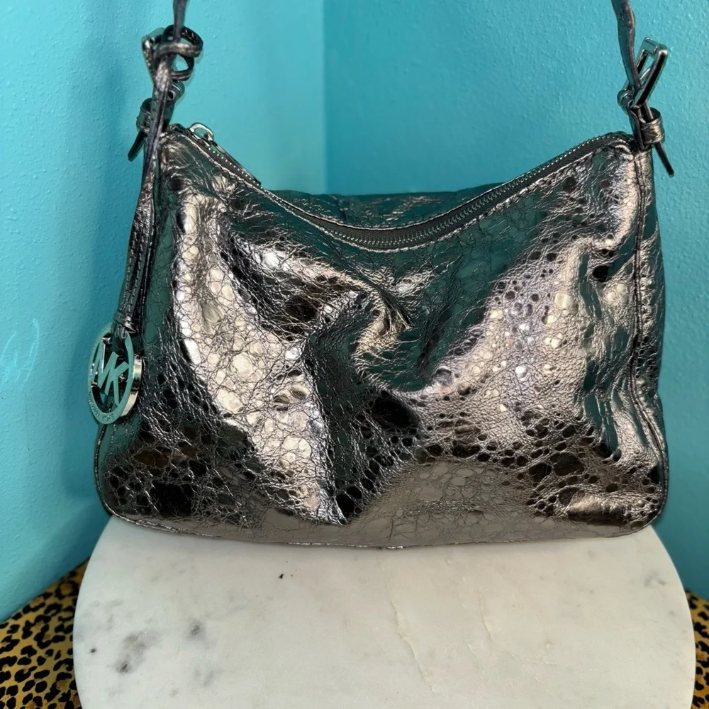 Michael Kors Metallic Silver Shoulder Bag - Picture 2 of 9